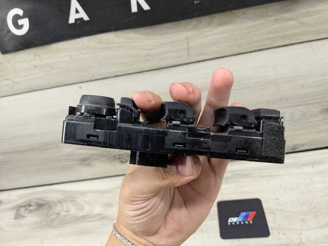 *14-19 OEM BMW F15 F16 F85 X5 X6 Front Left Driver Master Window Glass Switch