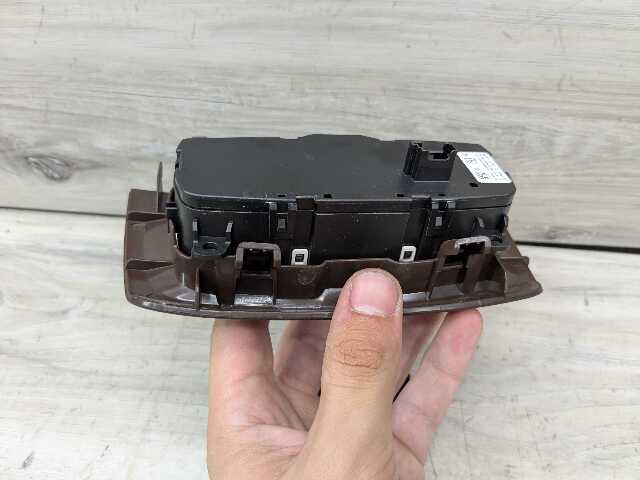 OEM BMW F15 F16 F85 F86 X5 X6 Headlight Switch Control Panel Light Module WINE