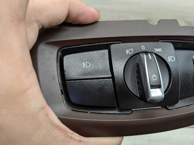 OEM BMW F15 F16 F85 F86 X5 X6 Headlight Switch Control Panel Light Module WINE
