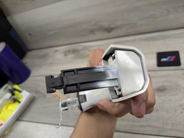 OEM BMW F15 F16 F85 X5 X6 Front Rear Right Passenger Door Handle COMFORT White