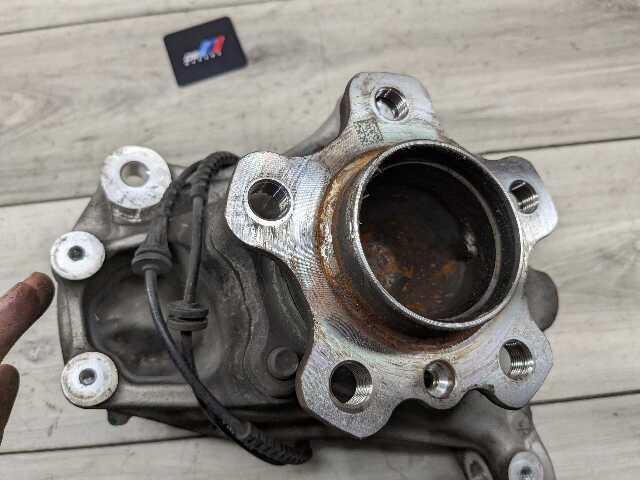 19-25 OEM BMW G20 G22 G23 FRONT Left Driver Hub Spindle Knuckle Bearing RWD
