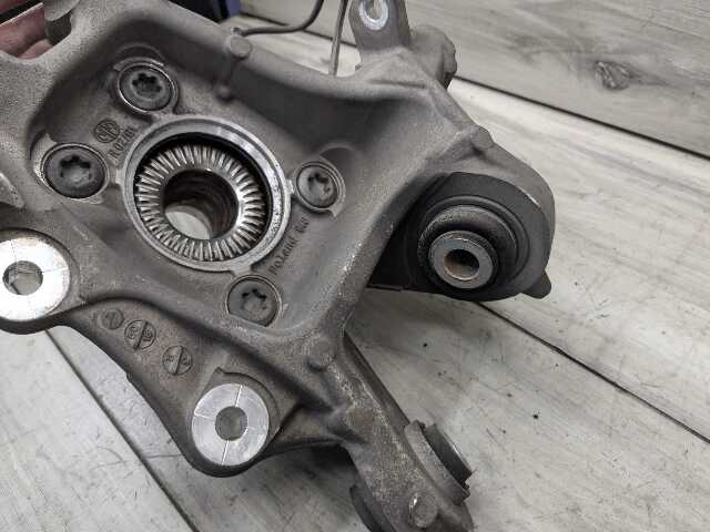 19-25 OEM BMW G20 330 M340 REAR Right Passenger Side Knuckle Hub Spindle Bearing