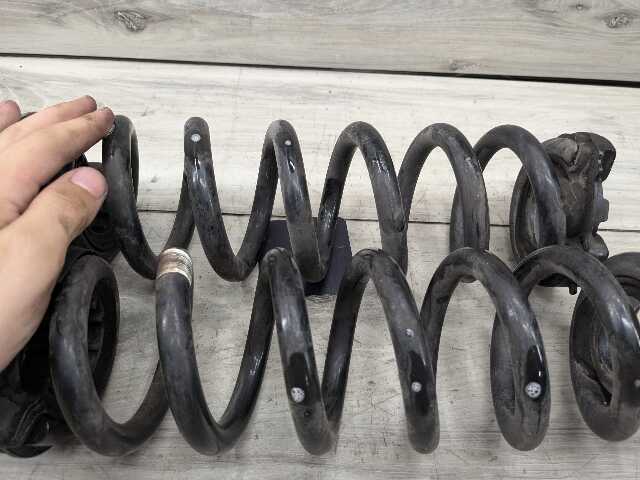 19-25 OEM BMW G20 330i RWD Rear Left Right Suspension Strut Shock Coil Springs