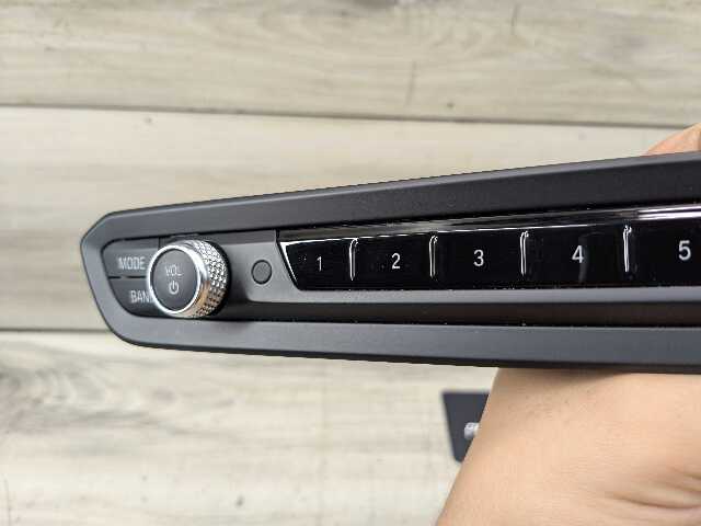 OEM BMW G20 G22 G23 G26 G80 G82 G83 M3 Control Panel Radio Media Buttons Control