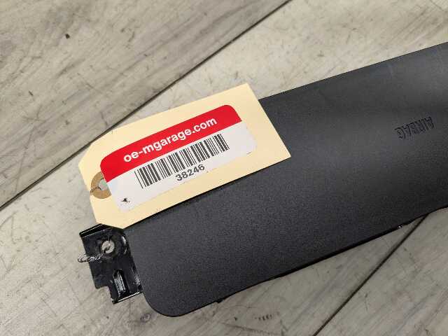 OEM BMW G20 G22 G23 G26 G80 G82 G83 Front Right Passenger Knee Lower Dash Airbag