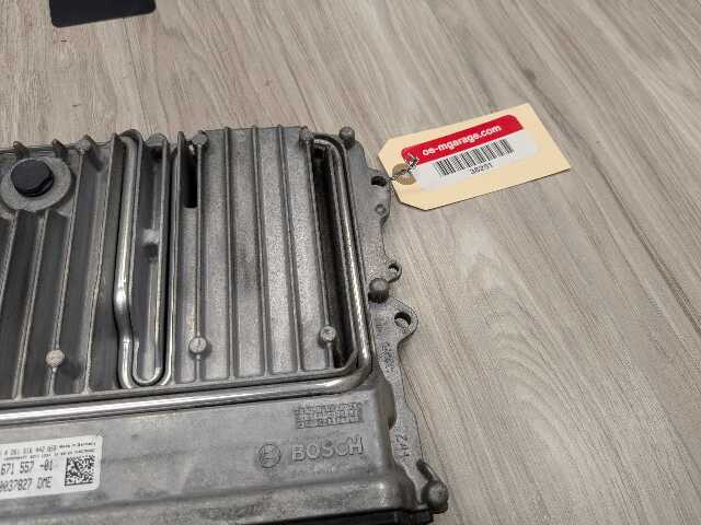 OEM BMW G11 G12 G30 M550 750 DME ECU Engine N63R Control Module Computer 880
