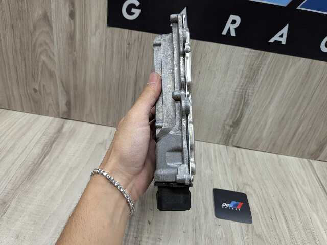 OEM BMW G11 G12 G30 M550 750 DME ECU Engine N63R Control Module Computer 880