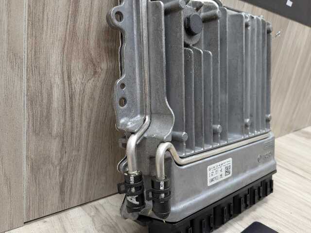 OEM BMW G11 G12 G30 M550 750 DME ECU Engine N63R Control Module Computer 880