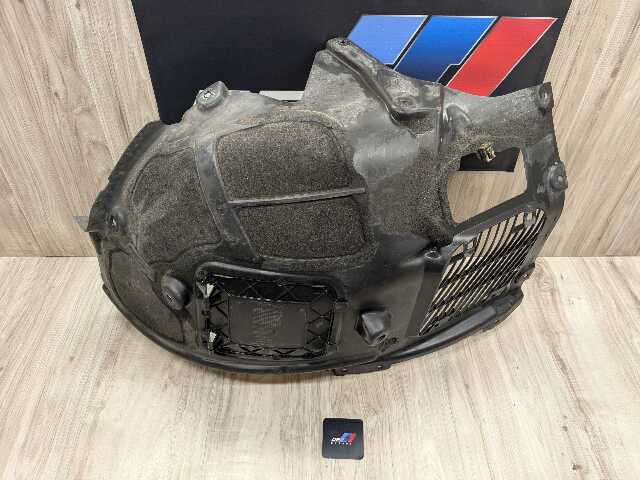 16-19 OEM BMW G11 G12 740 750 Front Right Passenger Fender Liner Splash Shield