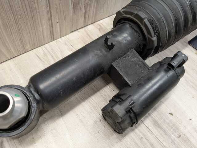 16-22 OEM BMW G11 G12 740 750 B7 REAR Left Driver Air Suspension Shock Strut