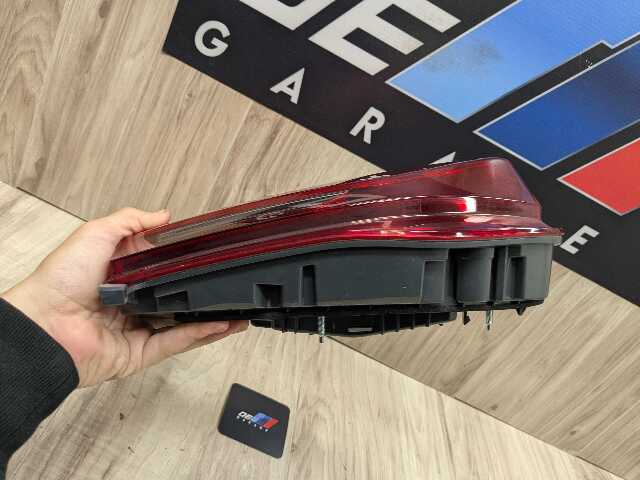 16-19 OEM BMW G11 G12 740 750 M760 Rear Left Driver Trunk Inner Stop Tail Light