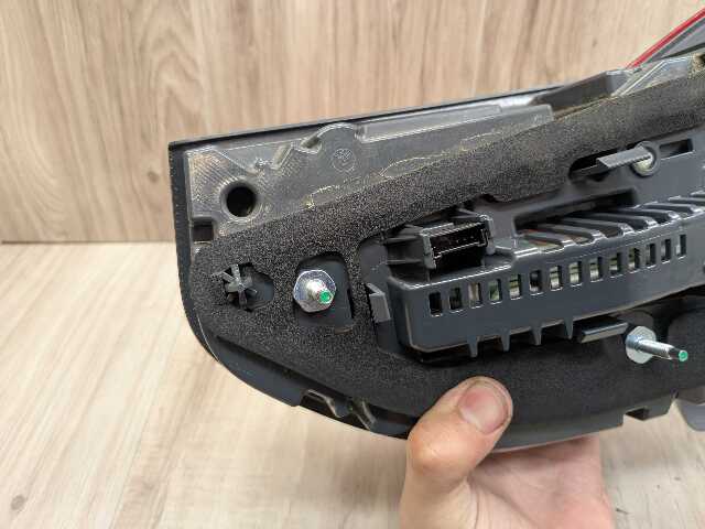16-19 OEM BMW G11 G12 740 750 M760 Rear Left Driver Trunk Inner Stop Tail Light