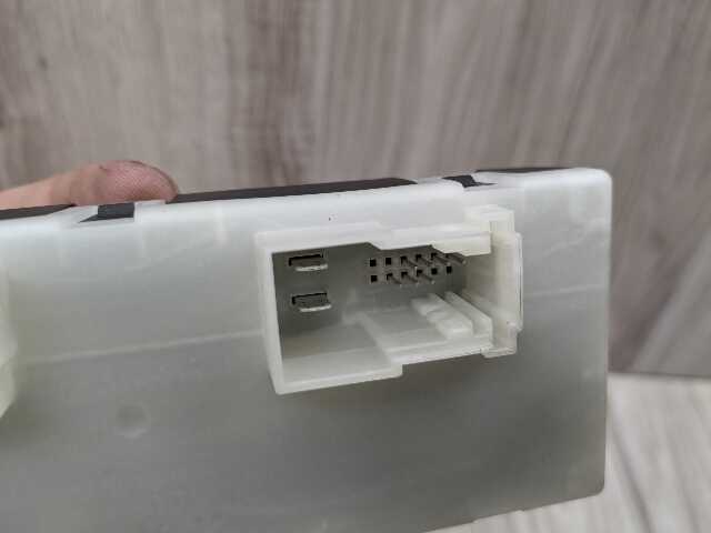 16-19 OEM BMW G11 G12 G30 F90 M5 740 750 Rear Trunk Lid Lift Control Module