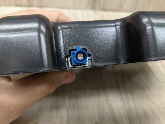 OEM BMW F92 F93 G15 G16 G23 G29 G83 Multiband Radio Antenna Control Module Unit