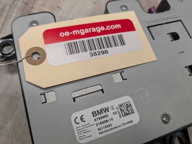 OEM BMW F92 F93 G15 G16 G23 G29 G83 Multiband Radio Antenna Control Module Unit