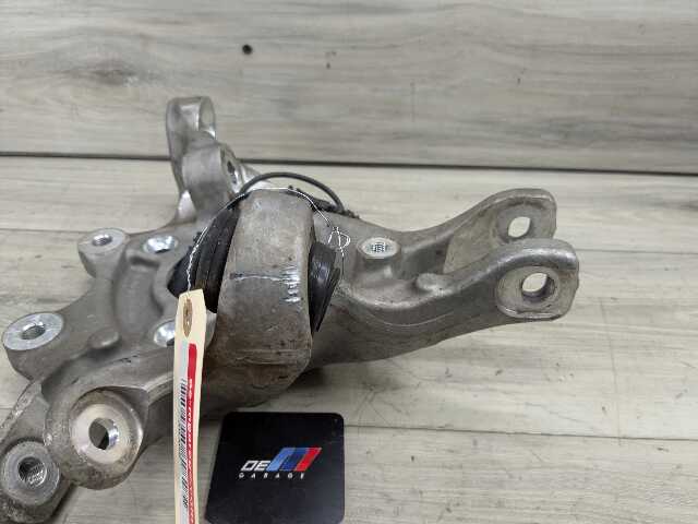 OEM BMW G80 G82 G83 G87 M3 M4 REAR Right Passenger Knuckle Hub Spindle Bearing