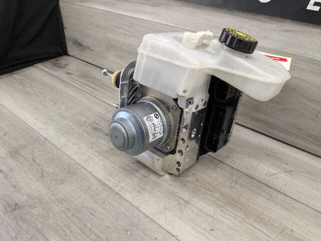 OEM BMW G80 G82 G83 G87 M2 M3 M4 ABS Brake Booster Anti Lock Pump Assembly