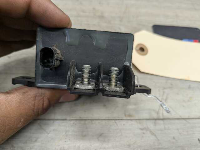 OEM BMW F10 F13 F02 F30 F32 F80 F82 F85 M3 M4 M6 Cooling Fan Relay Control 130A