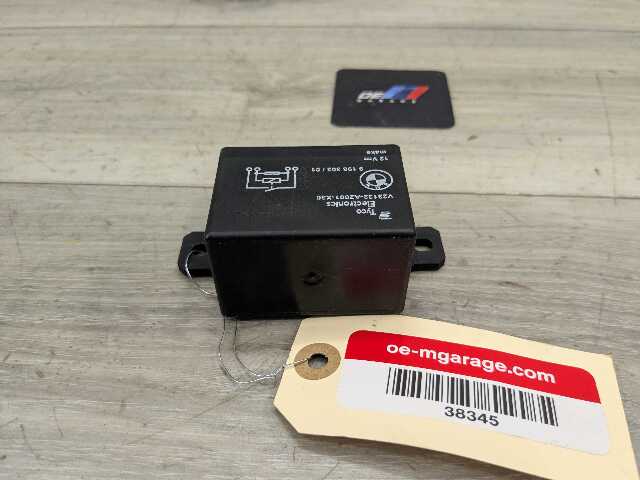 OEM BMW F10 F13 F02 F30 F32 F80 F82 F85 M3 M4 M6 Cooling Fan Relay Control 130A