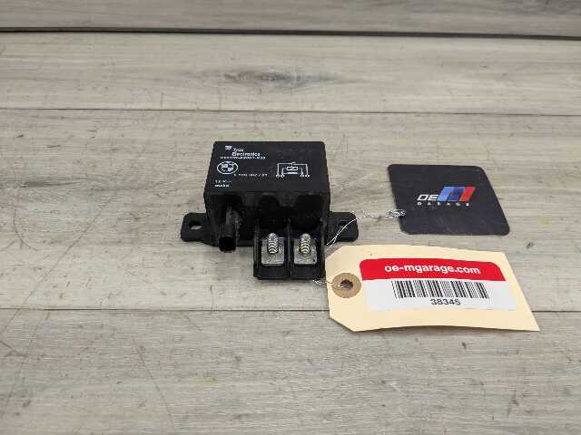 OEM BMW F10 F13 F02 F30 F32 F80 F82 F85 M3 M4 M6 Cooling Fan Relay Control 130A