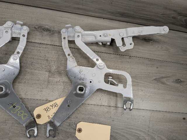 OEM BMW F15 F16 F85 F86 X5 X6 Left Right Hood Hinge Support Bracket Brace SET