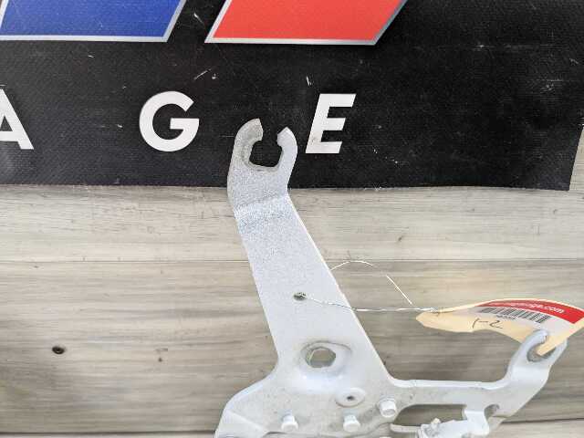 OEM BMW F15 F16 F85 F86 X5 X6 Left Right Hood Hinge Support Bracket Brace SET