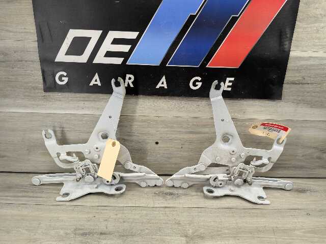 OEM BMW F15 F16 F85 F86 X5 X6 Left Right Hood Hinge Support Bracket Brace SET
