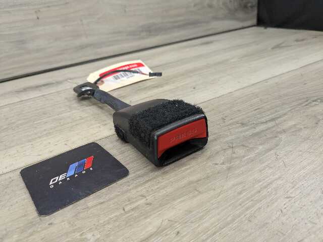 OEM BMW F15 F16 F85 F86 X5 X6 Front Left Driver Right Passenger Seat Belt Buckle