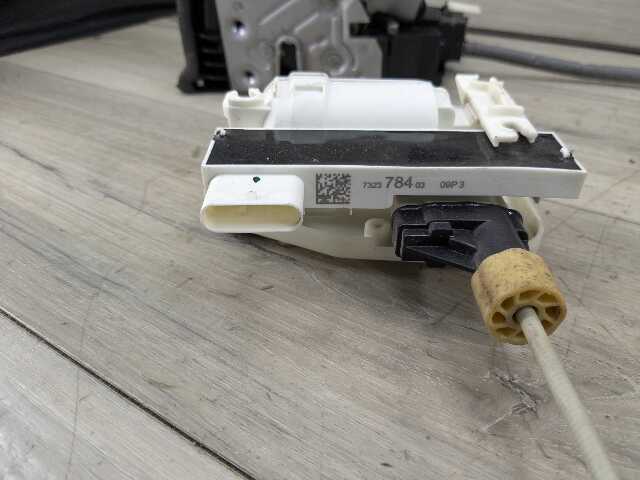 14-18 OEM BMW F15 X5 FRONT RIGHT PASSENGER Door Lock Latch Actuator SOFT CLOSE