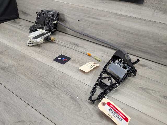 14-18 OEM BMW F15 X5 FRONT RIGHT PASSENGER Door Lock Latch Actuator SOFT CLOSE