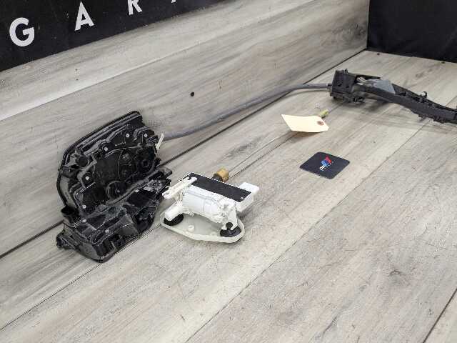 14-18 OEM BMW F15 X5 FRONT RIGHT PASSENGER Door Lock Latch Actuator SOFT CLOSE