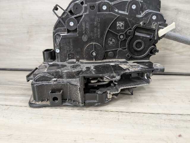 14-18 OEM BMW F15 X5 FRONT RIGHT PASSENGER Door Lock Latch Actuator SOFT CLOSE
