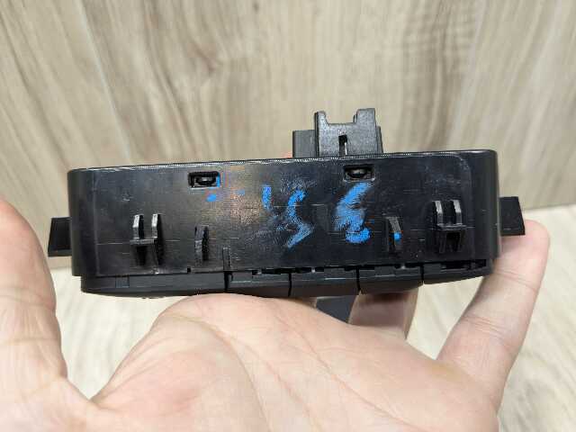 *18-26 OEM BMW F44 228 M235 G29 Z4 Headlight Switch Light Control Module