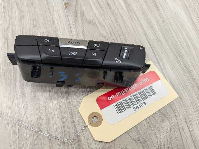 *18-26 OEM BMW F44 228 M235 G29 Z4 Headlight Switch Light Control Module