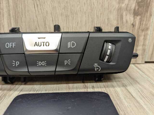 *18-26 OEM BMW F44 228 M235 G29 Z4 Headlight Switch Light Control Module