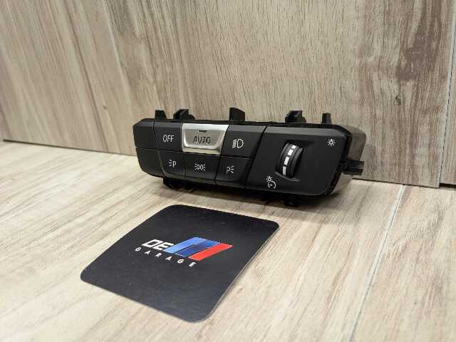 *18-26 OEM BMW F44 228 M235 G29 Z4 Headlight Switch Light Control Module