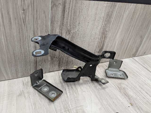 16-19 OEM BMW G11 G12 740 750 M760 Front Left Driver Fender Holder Bracket SET