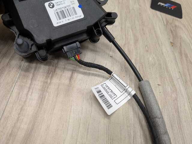 16-22 OEM BMW G11 G12 740 750 M760 Trunk Lid Power Lock Drive Actuator