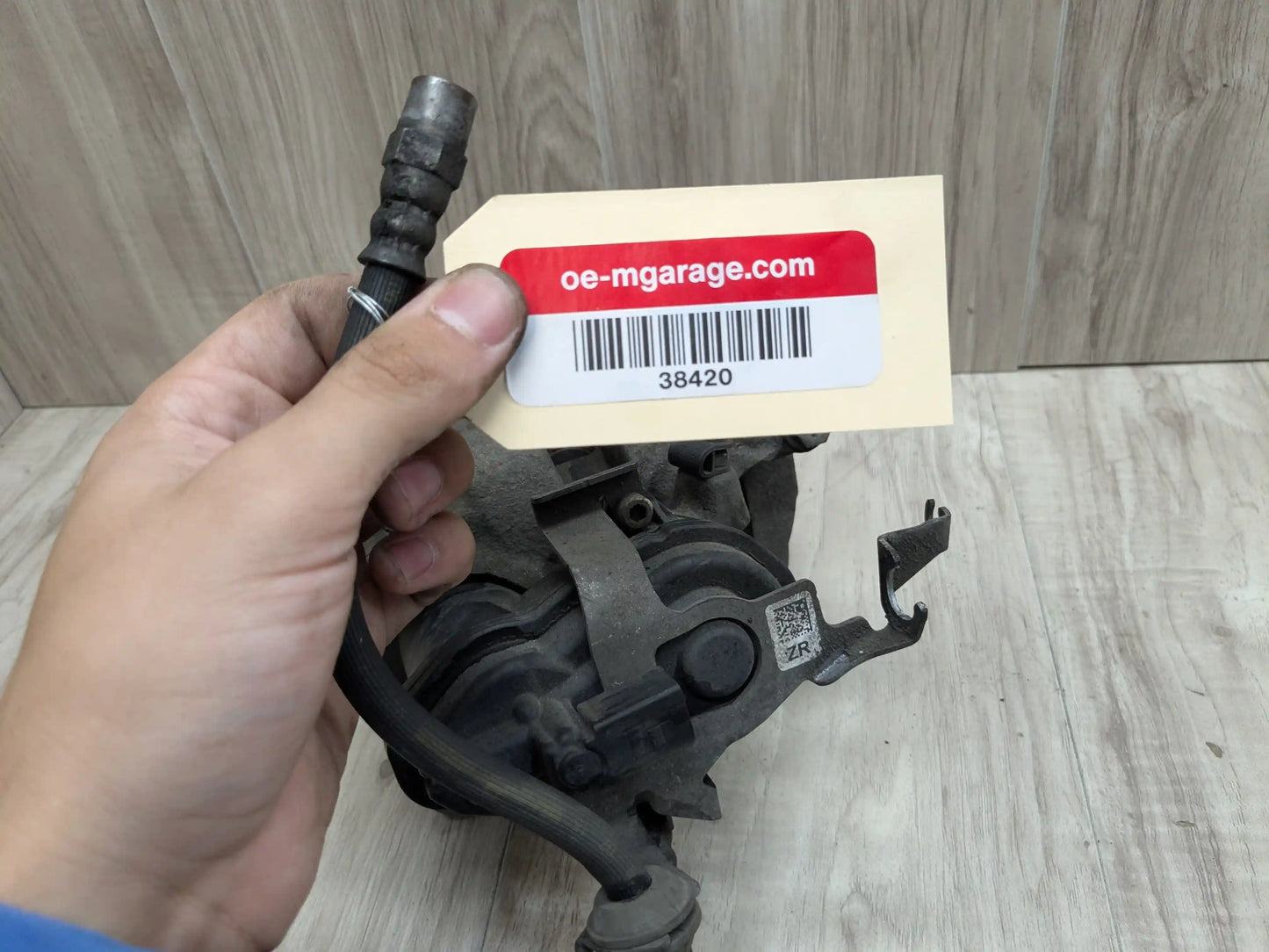 OEM BMW G11 G12 740 750 G14 G15 G16 840 G30 540 Rear Left Driver Brake Caliper
