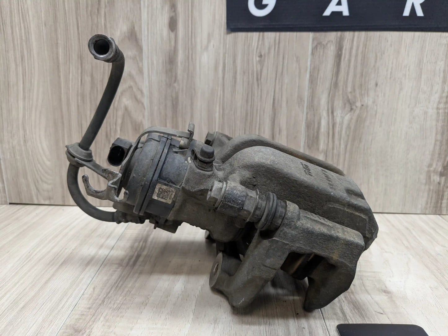 OEM BMW G11 G12 740 750 G14 G15 G16 840 G30 540 Rear Left Driver Brake Caliper