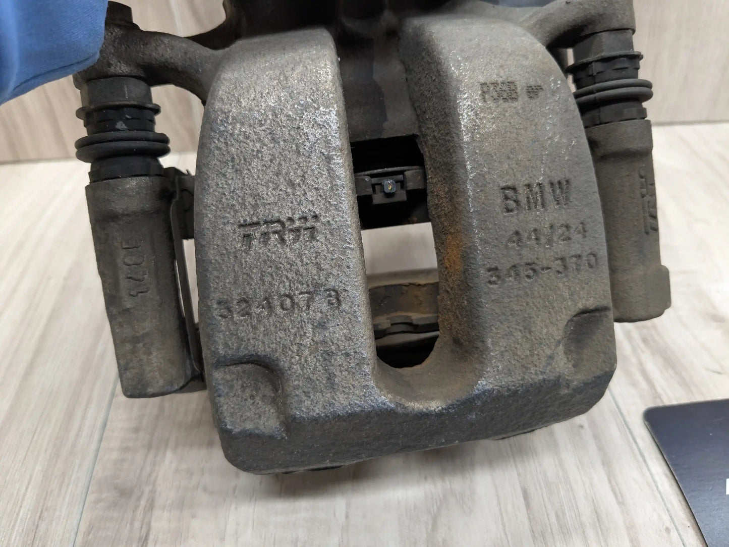 OEM BMW G11 G12 740 750 G14 G15 G16 840 G30 540 Rear Left Driver Brake Caliper