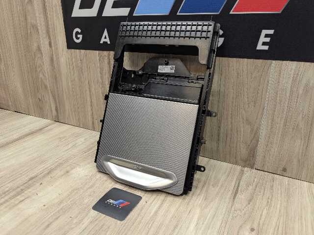 18-26 OEM BMW G29 Z4 30 M40 Center Console Storage Compartment Tray Bin Trim