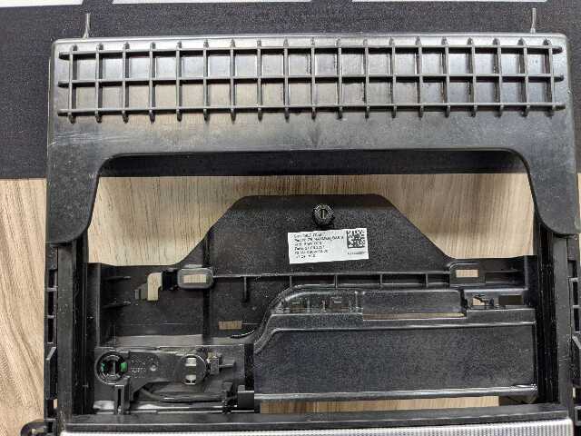 18-26 OEM BMW G29 Z4 30 M40 Center Console Storage Compartment Tray Bin Trim