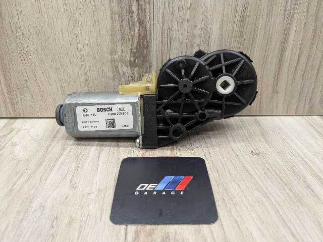 19-25 OEM BMW G29 Z4 30 M40 Convertible Top Drive Motor