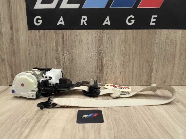 16-22 OEM BMW G11 G12 740 750 Front Right Passenger Seat Belt Retractor BEIGE