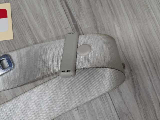 16-22 OEM BMW G11 G12 740 750 Front Right Passenger Seat Belt Retractor BEIGE