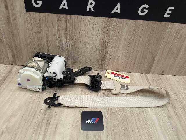 16-22 OEM BMW G11 G12 740 750 Front Right Passenger Seat Belt Retractor BEIGE