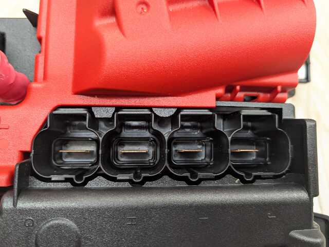 16-22 OEM BMW G12 G30 Rear Positive Battery Power Distribution Junction Fuse Box