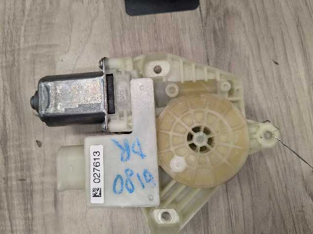 OEM BMW G01 G12 740 750 M760 FRONT RIGHT PASSENGER Door Window Regulator Motor