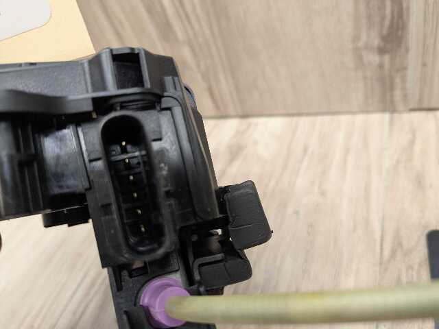 16-22 OEM BMW G11 G12 FRONT RIGHT PASSENGER Door Lock Latch Actuator SOFT CLOSE